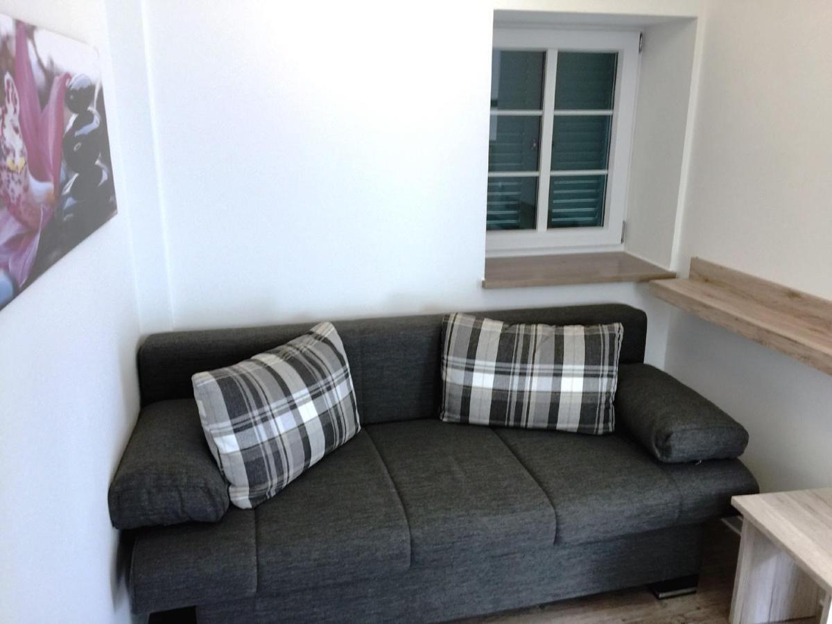 Haus Am Eck - Gaestehaus Und Appartements Altotting Bagian luar foto